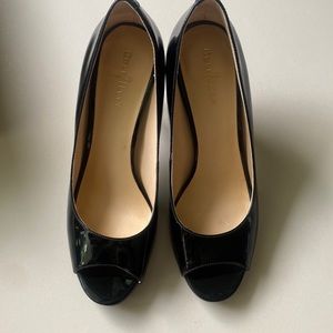 Cole Haan Black Air Lainey open toe Size7B worn once excellent condition!